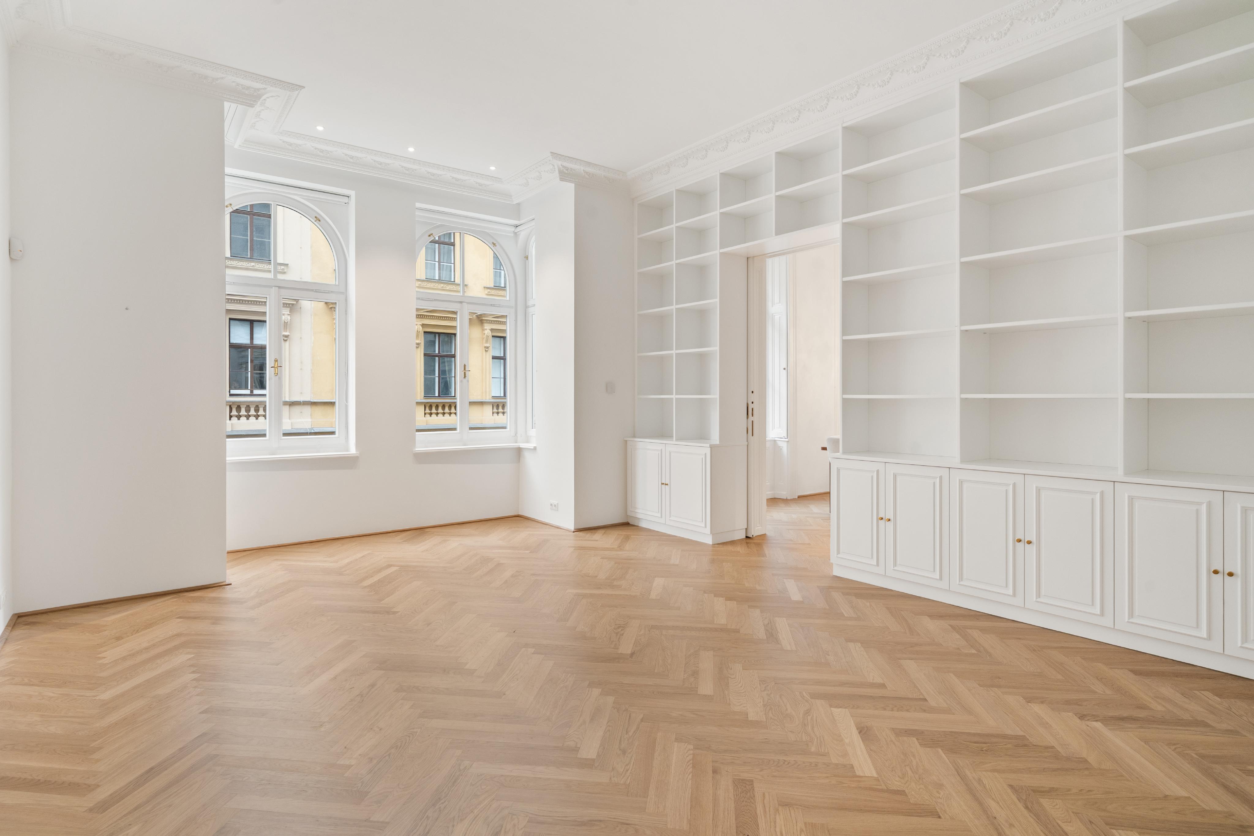 Bel-Etage Stadtwohnung: mit beeindruckender Deckenhöhe