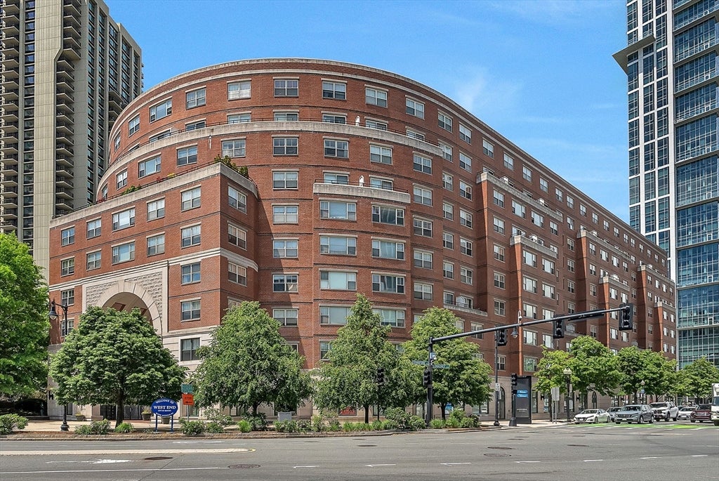 Stylish, Spacious and Spectacular