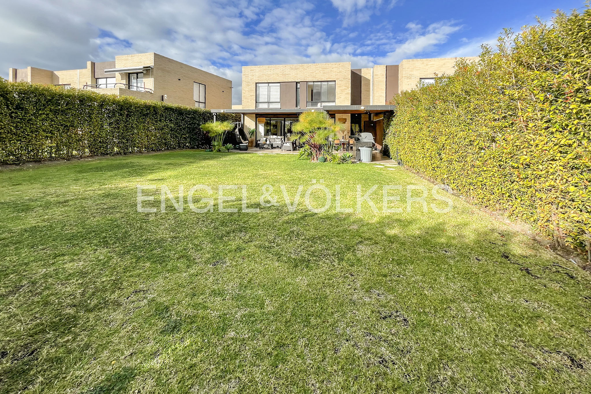 Moderna casa campestre para venta en Chía
