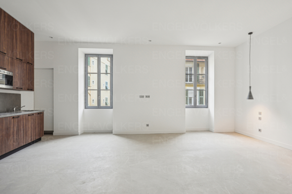Golden Square - Beautiful bright, elegant studio in the heart of the Buffa district