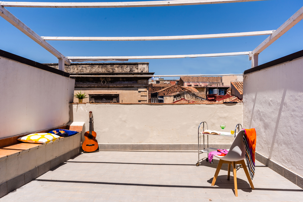 Penthouse mit Terrassen in der Via Antonino di Sangiuliano