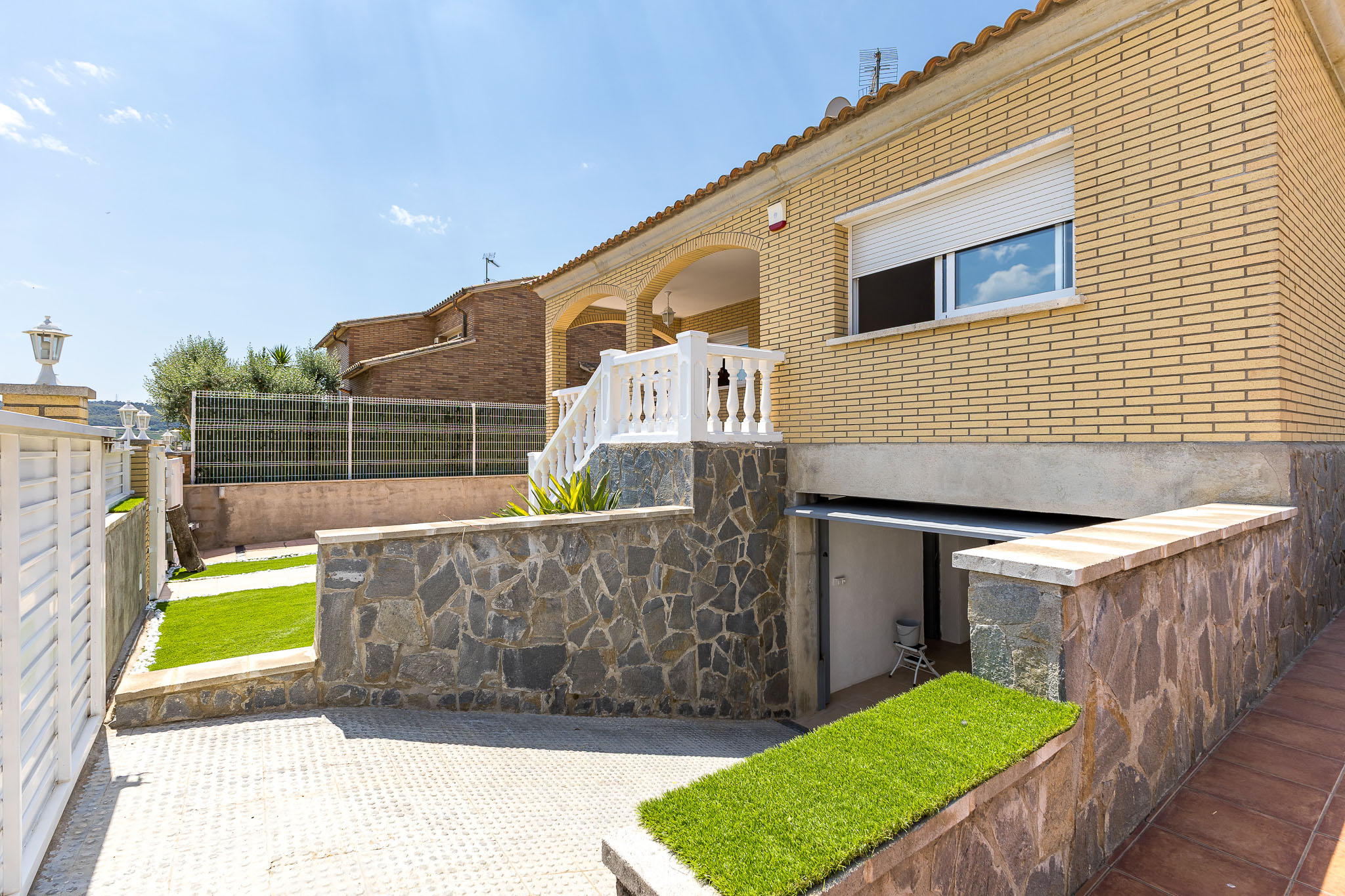 Geräumiges, helles Einfamilienhaus nahe Vilafranca del Penedès