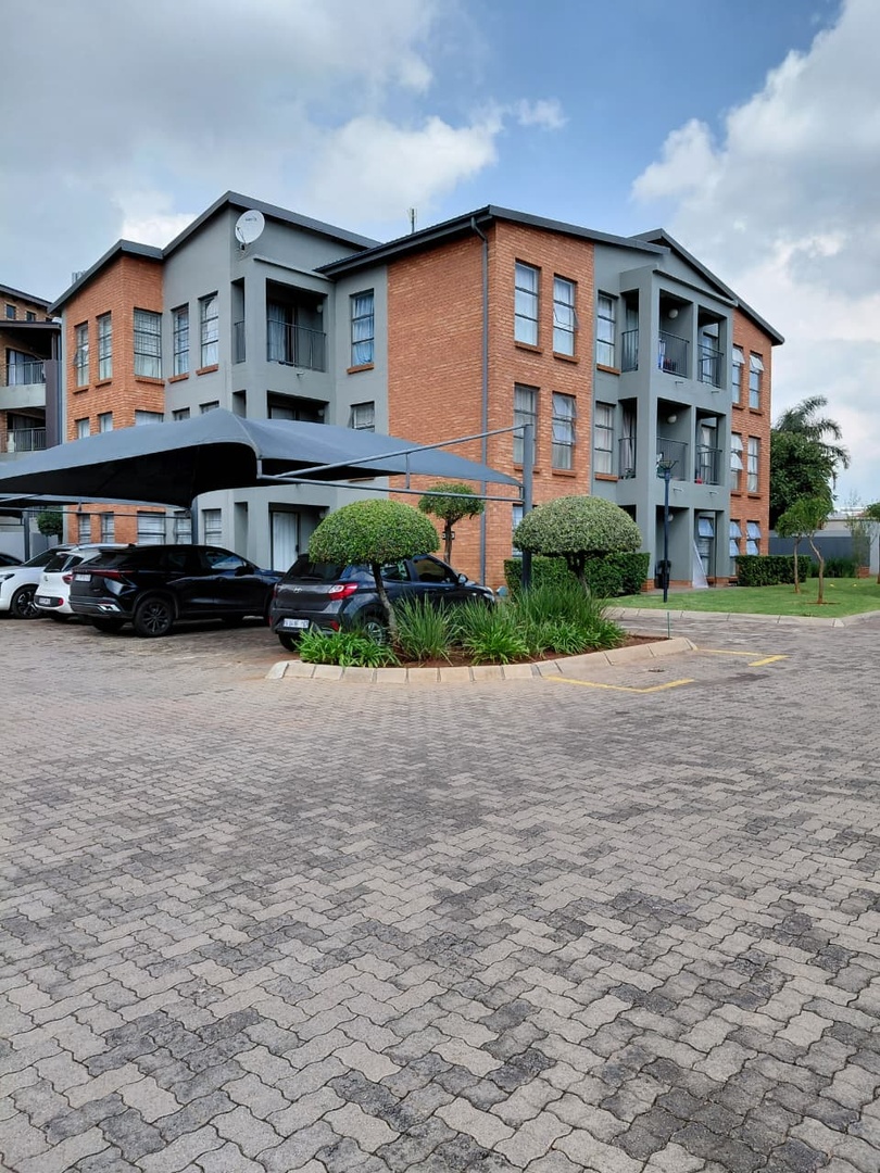 Investment 2 beds 1 bath, Tenated + Rental Income!