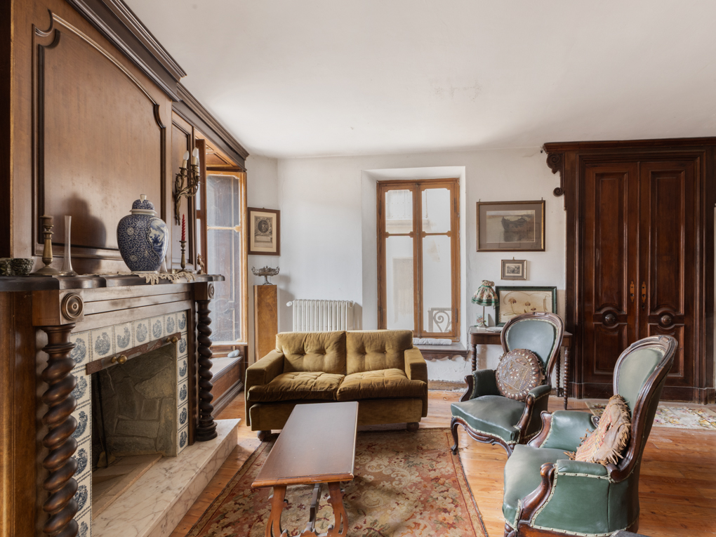 Bright period home in a historic village