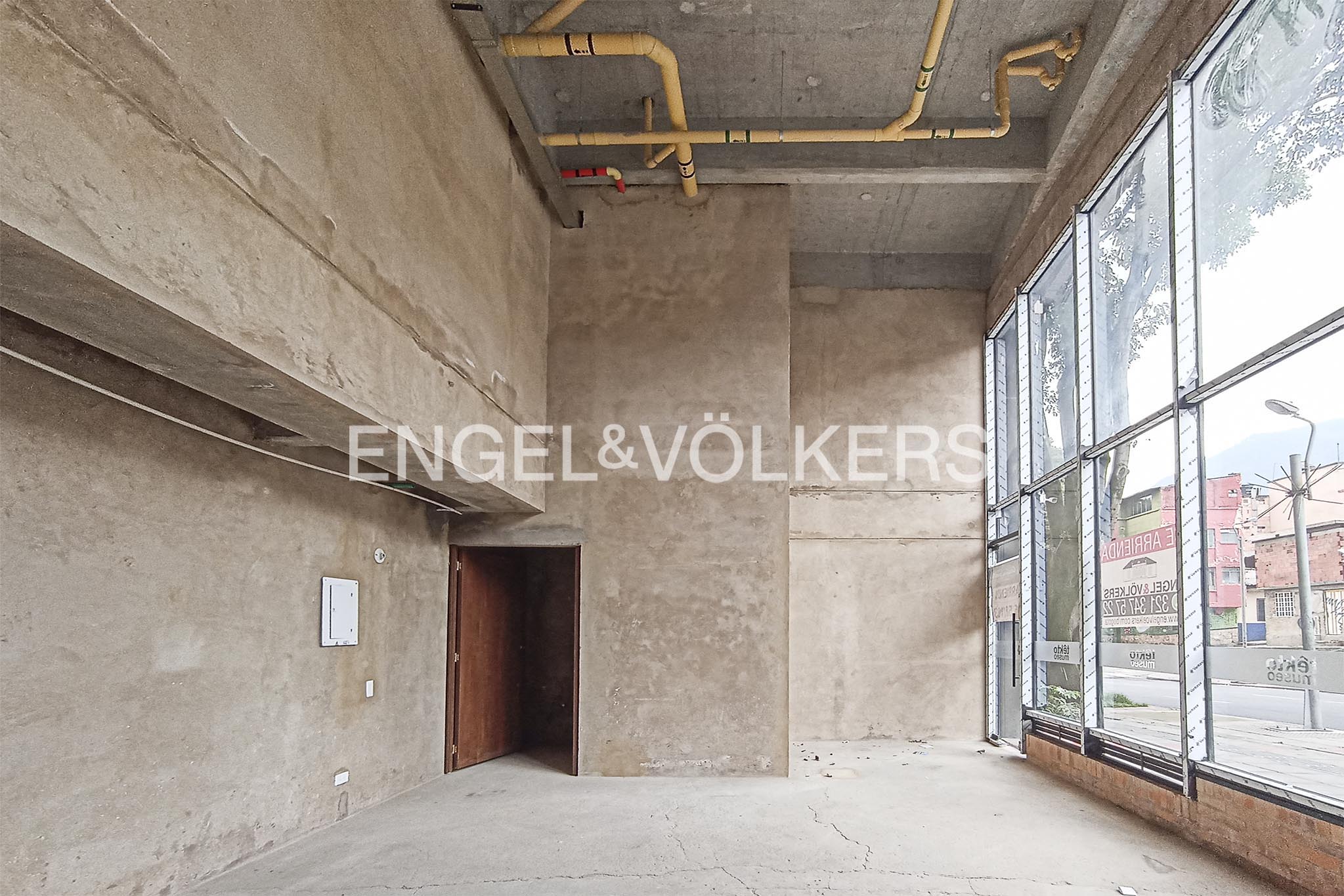 Arriendo local exclusivo en la Perseverancia de 80 m2