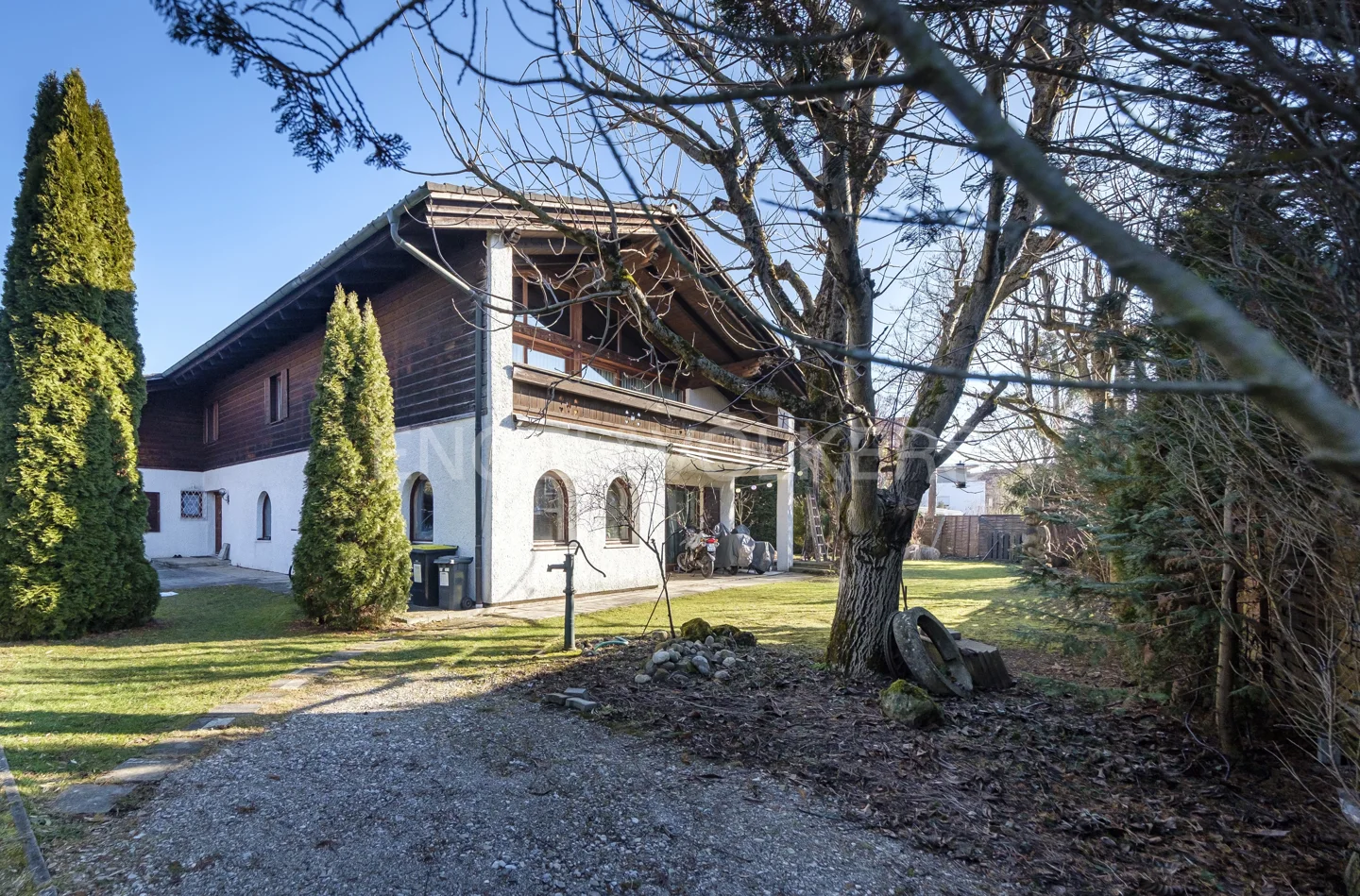 Exklusives Landhaus - Zentrumsnah in Gartenberg