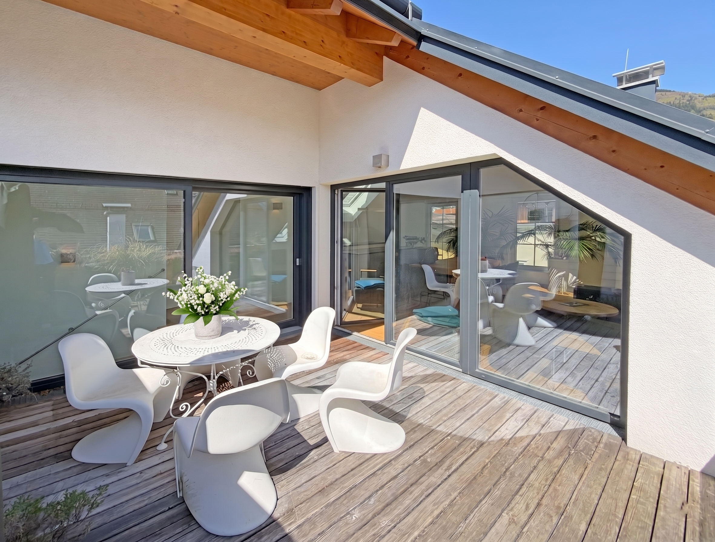 Light-filled maisonette with roof terrace in the heart of Mondsee