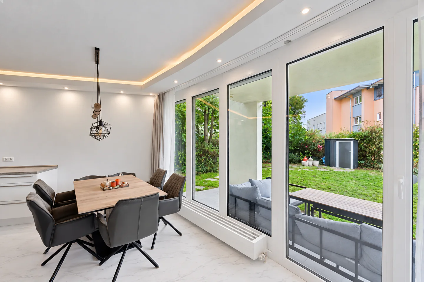 Moderne 3-Zimmer-Wohnung mit Terrasse und TG-Stellplatz in Heidenheim - Foto 3