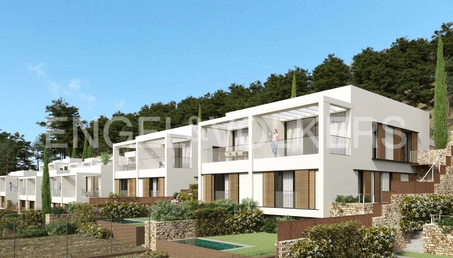 Newly built house in Begur