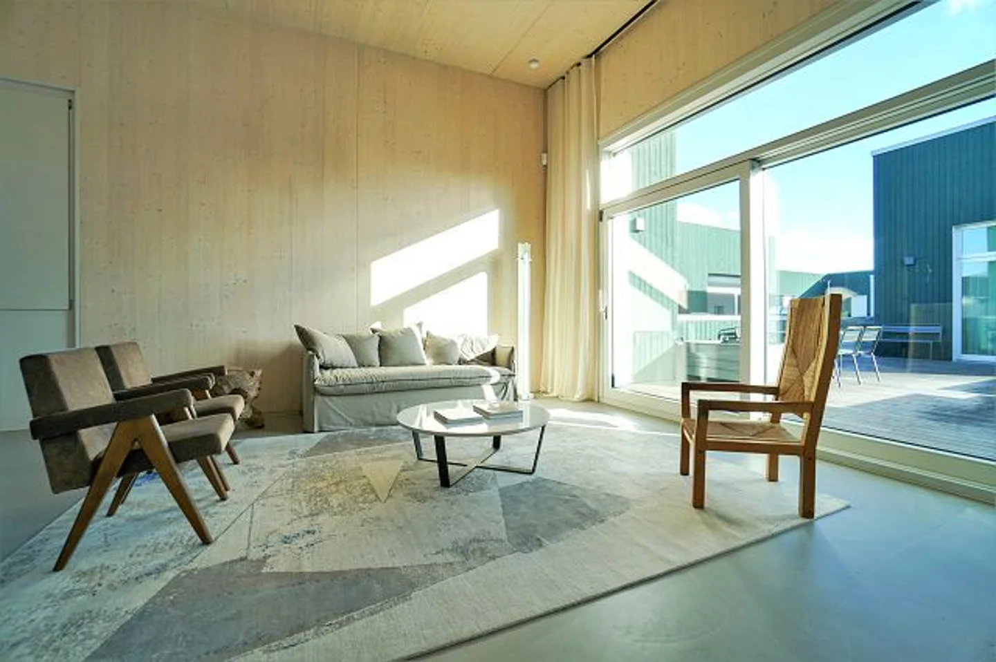 Erstklassiges Loft mit Design-Interieur und eigener Terrasse - Foto 2