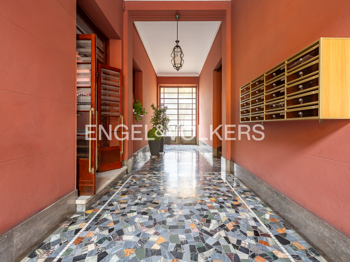 One-Bedroom Apartment in Brenta area