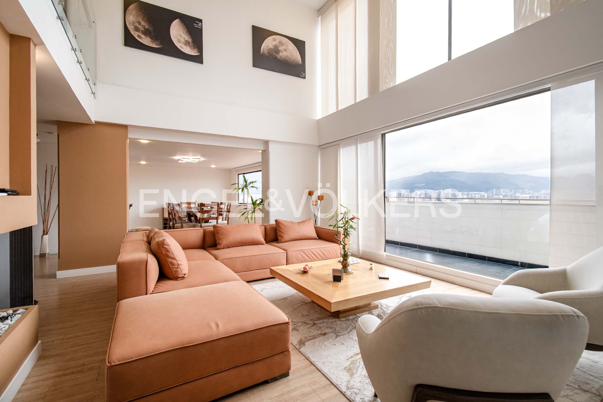 Espectacular penthouse con terraza para venta en Mazurén