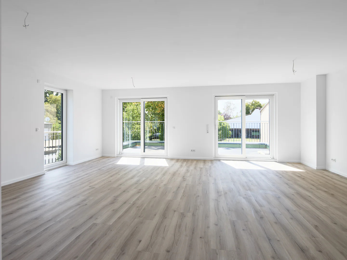 Lichtdurchflutete Architektenwohnung mit großem Balkon - Photo 4