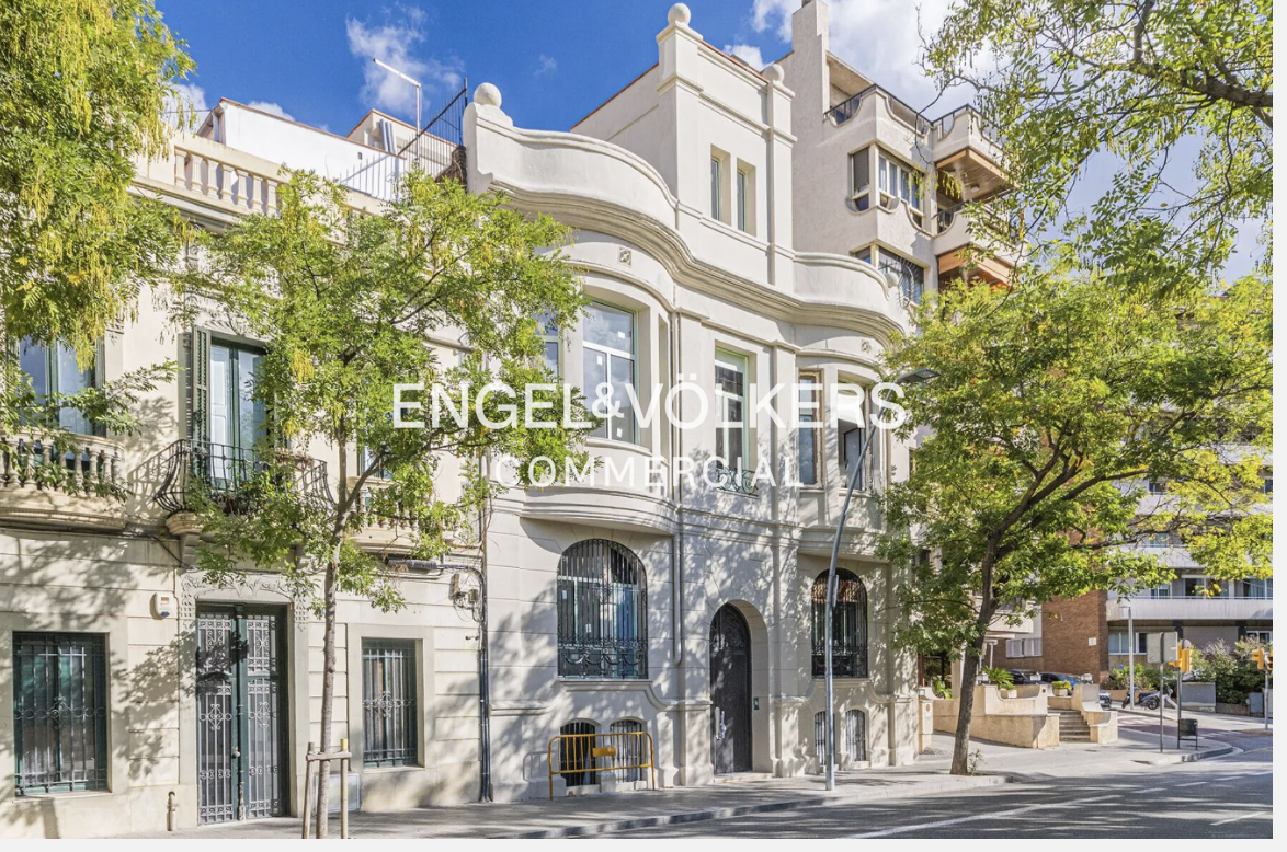 Edificio Palacete recién reformado en venta  en Sarrià Sant Gervasi