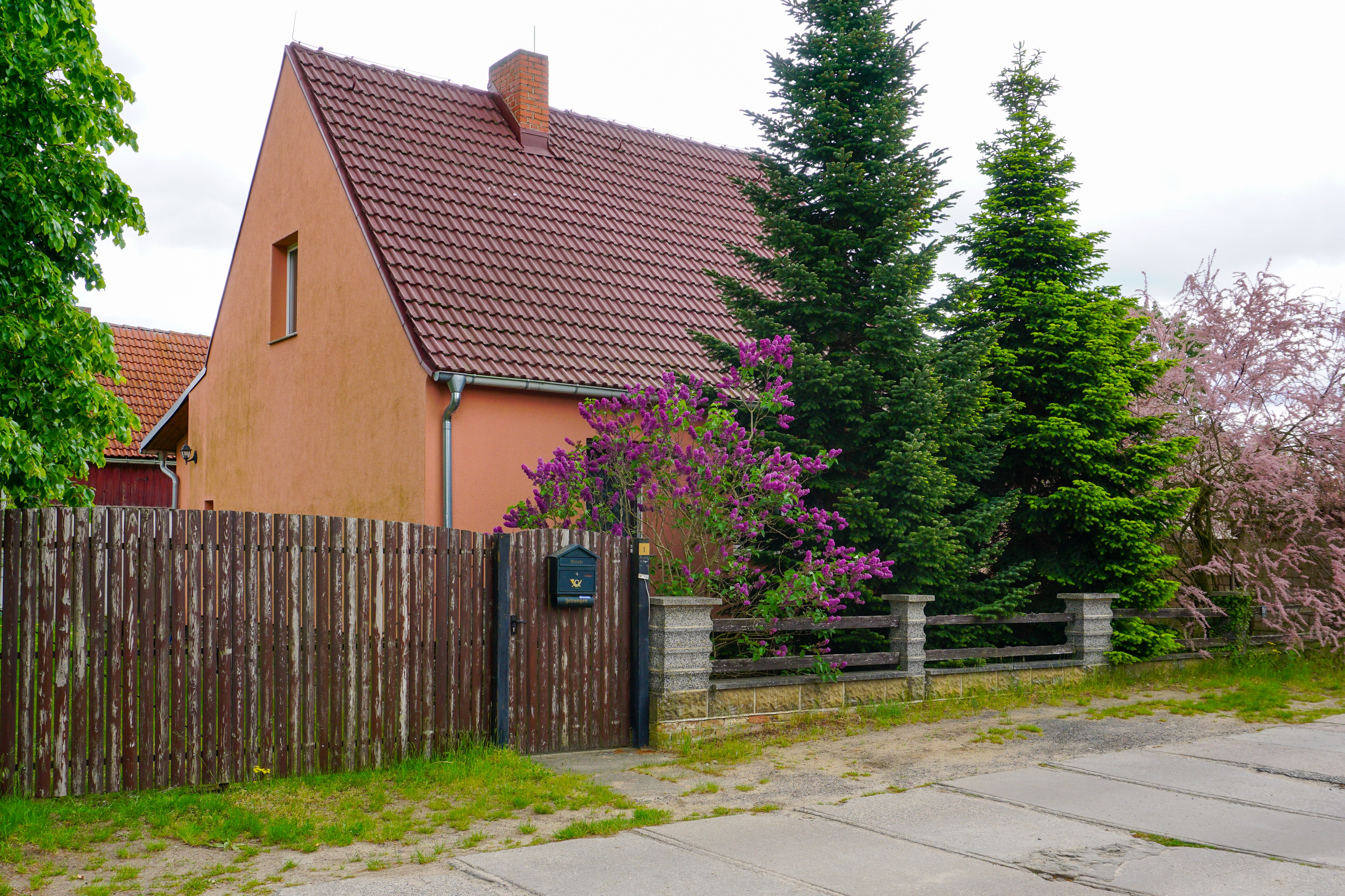 Charmantes Einfamilienhaus mit großem Grundstück und viel Potenzial