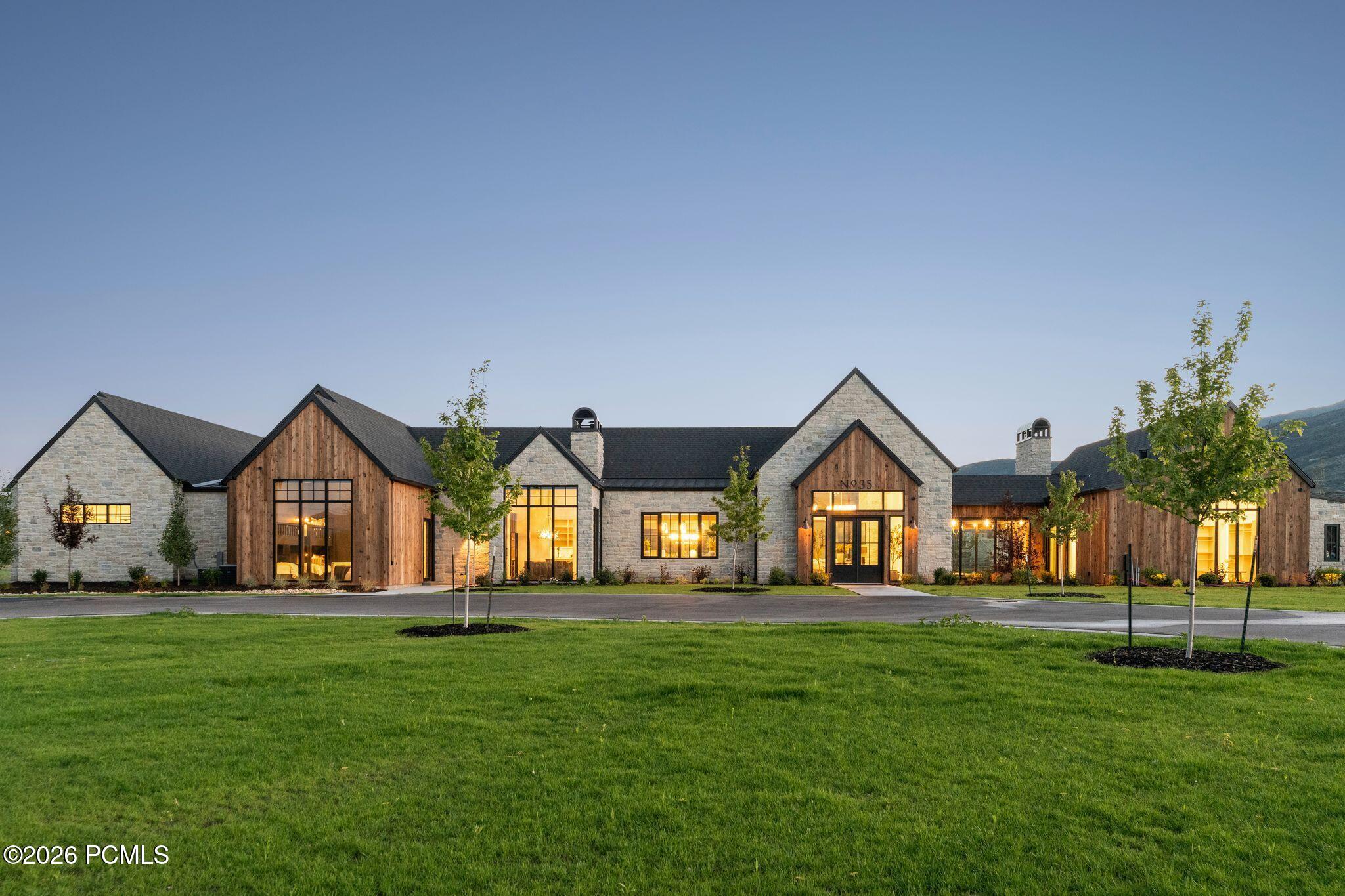 An Extraordinary Estate that Redefines Mountain Living