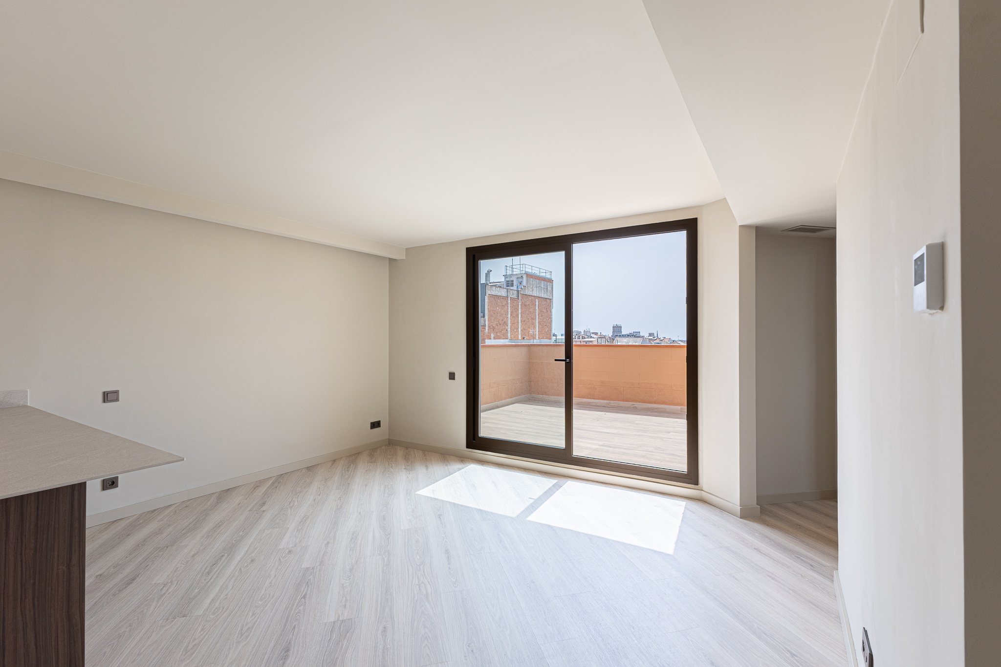 Exclusive penthouse with private terraces in Eixample Dret