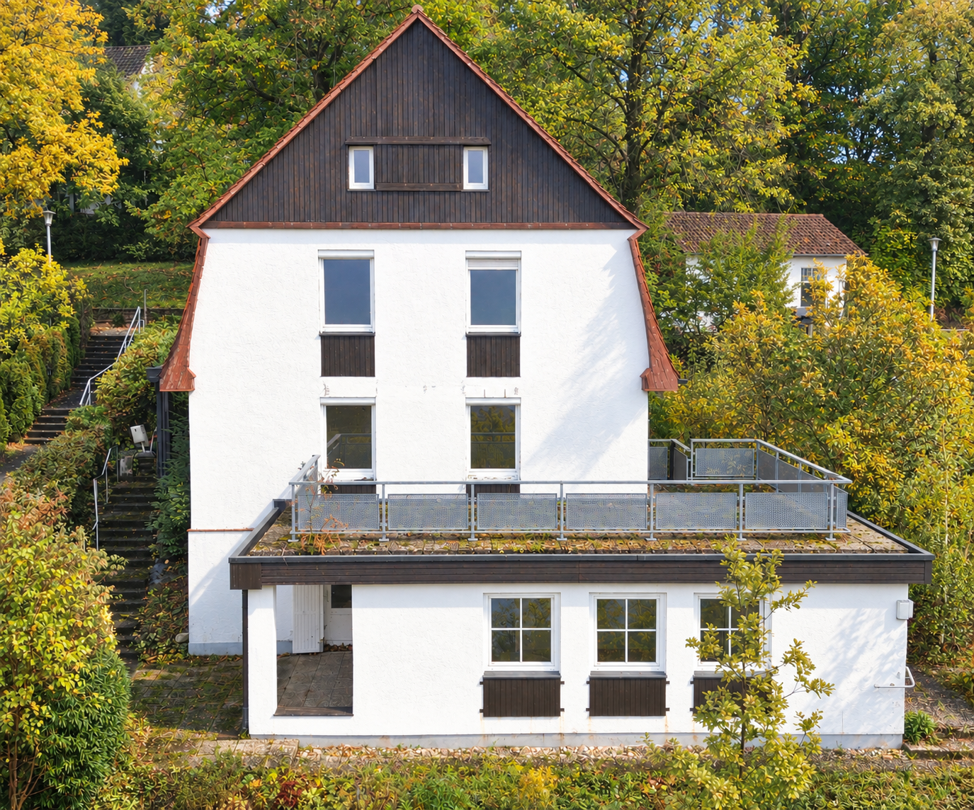 Charmantes Haus am Nollen mit viel Potential !