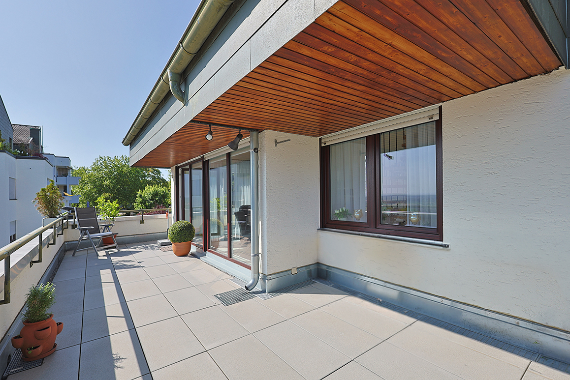 Lichtdurchflutete Penthouse-Maisonette mit beeindruckender Dachterrasse