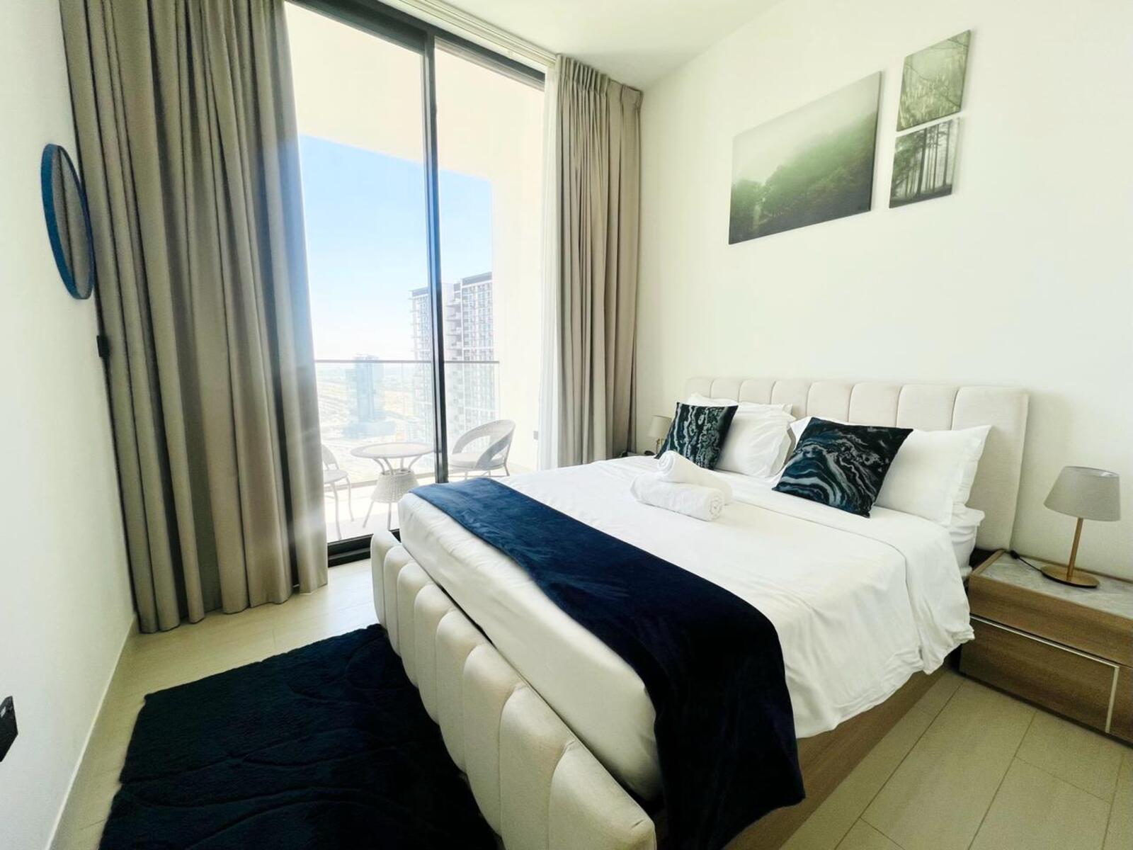 Modern Living | Spacious Layout | JVC Living