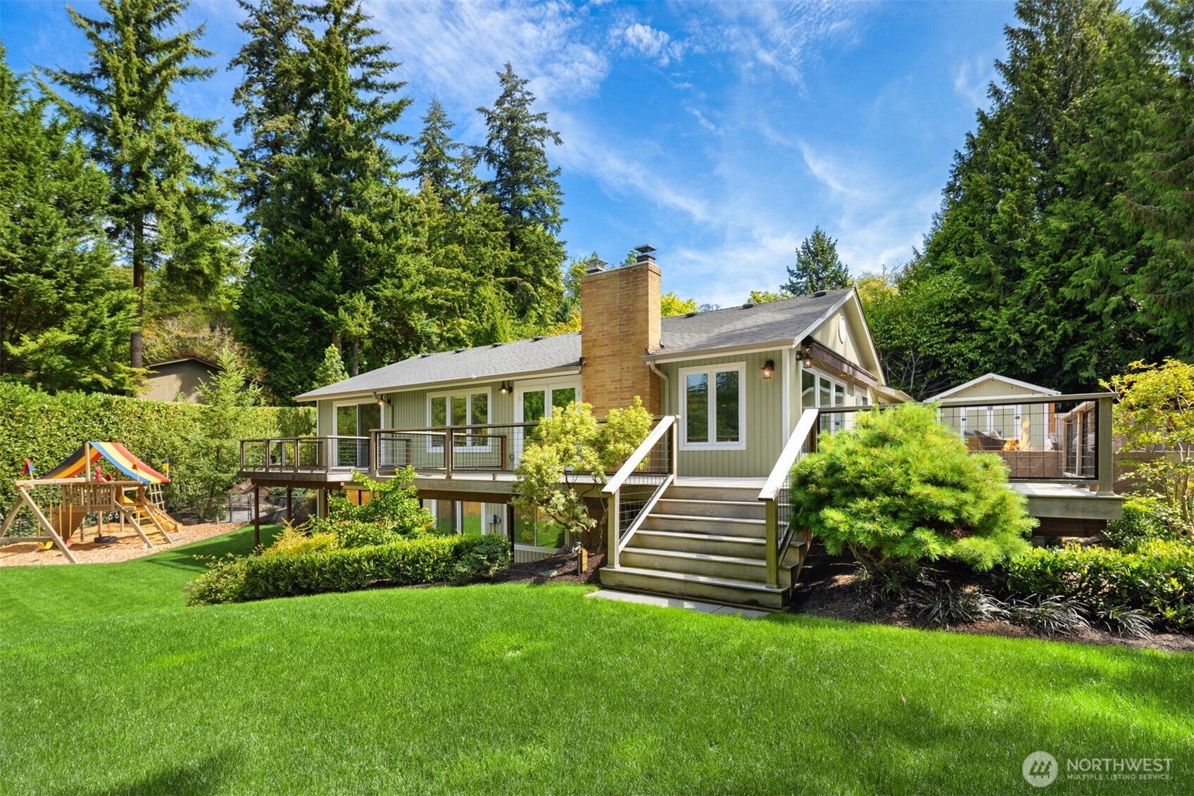 A Private Mid-Island Retreat for Living, Gathering & Growing