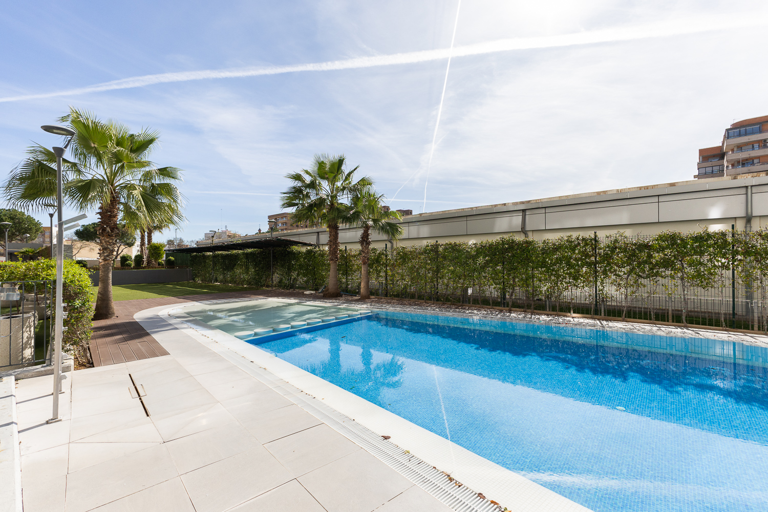 Exclusive triplex with private patio, pool, and garage in Benicalap
