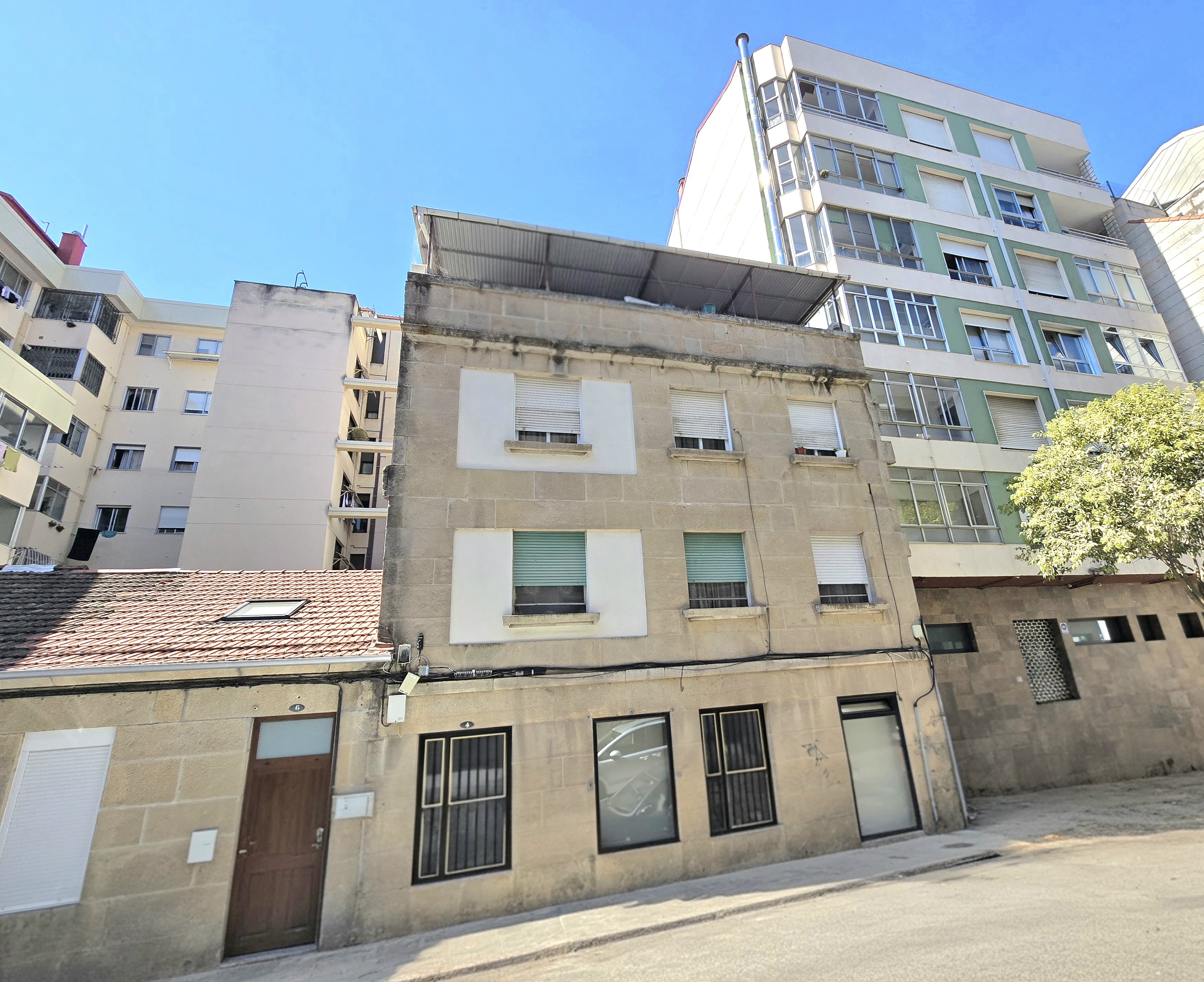 Edifico en Traviesas