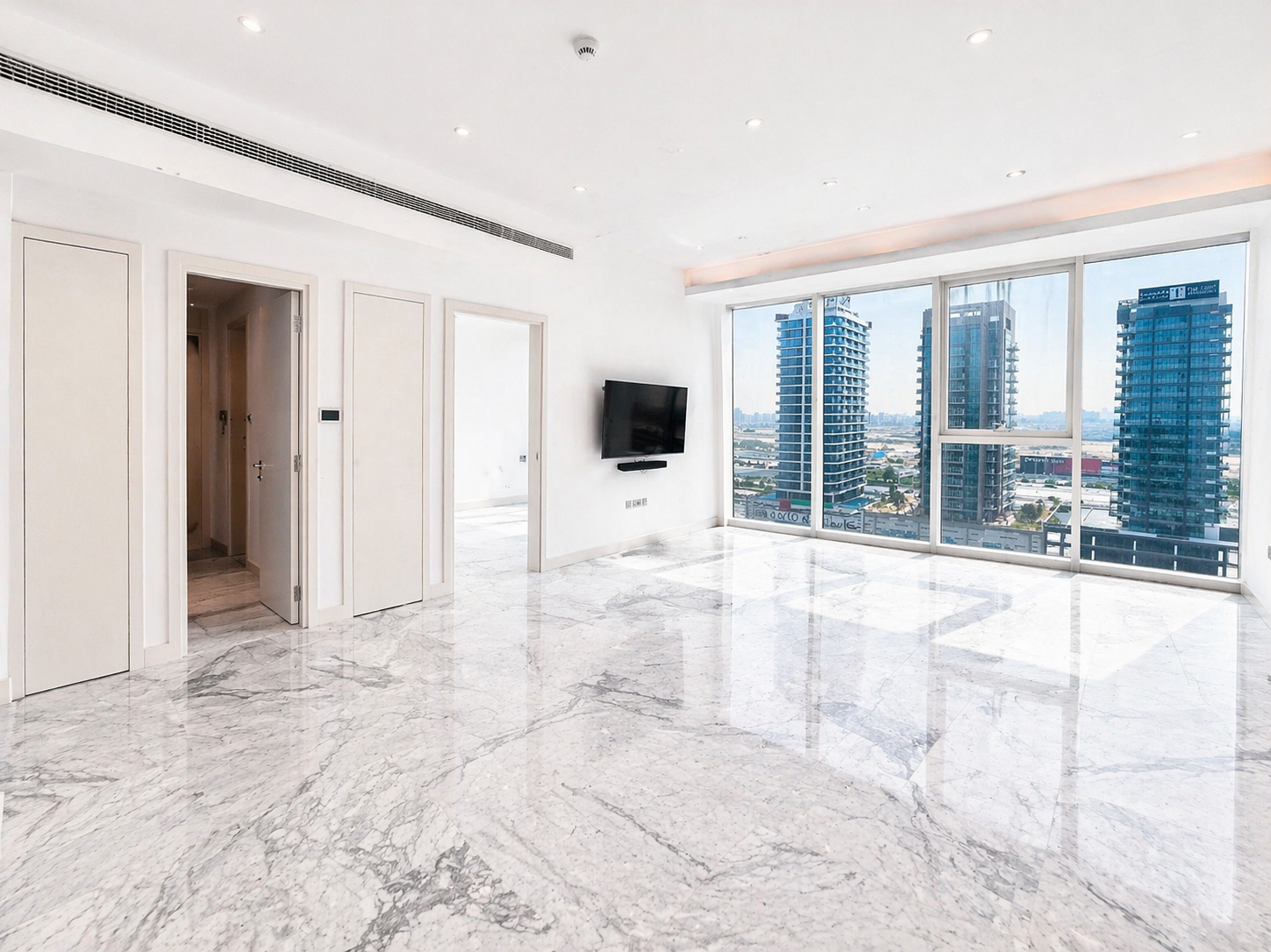 Exclusive | Unfurnished | Vacant | High Floor