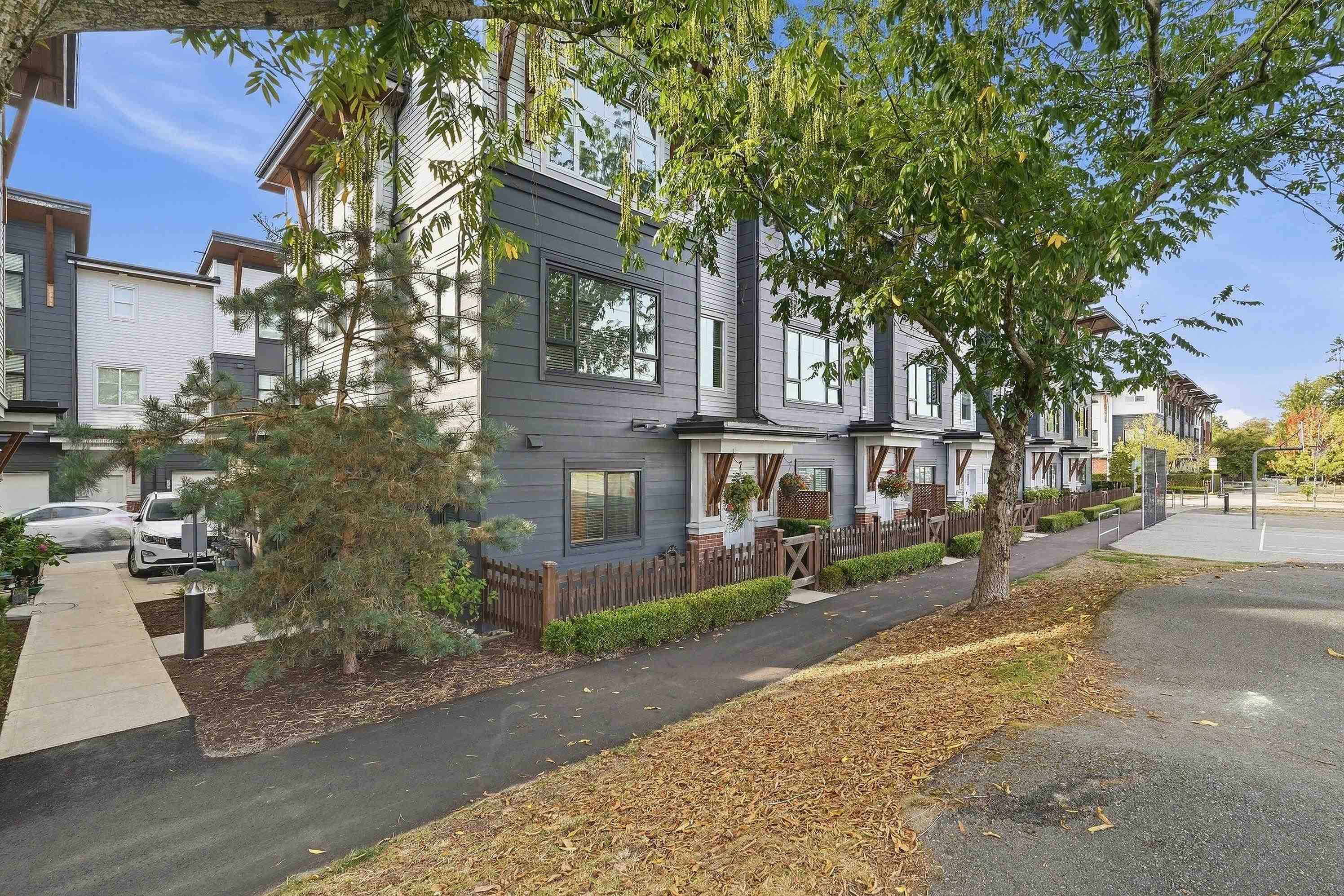 Detached Living Without the Maintenance in Murrayville