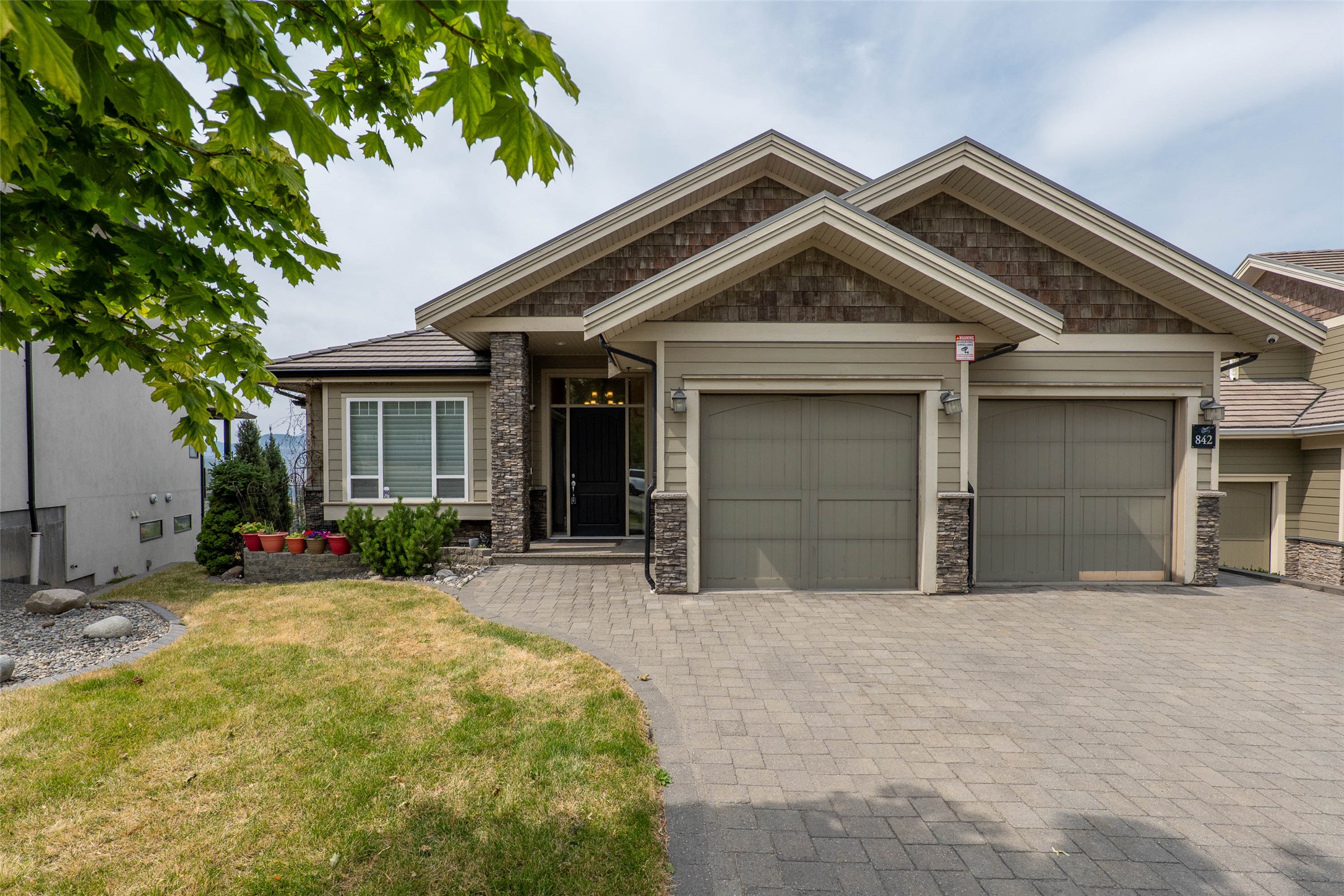 Luxurious 6-Bed, 4-Bath Home In The Guerin Creek Community