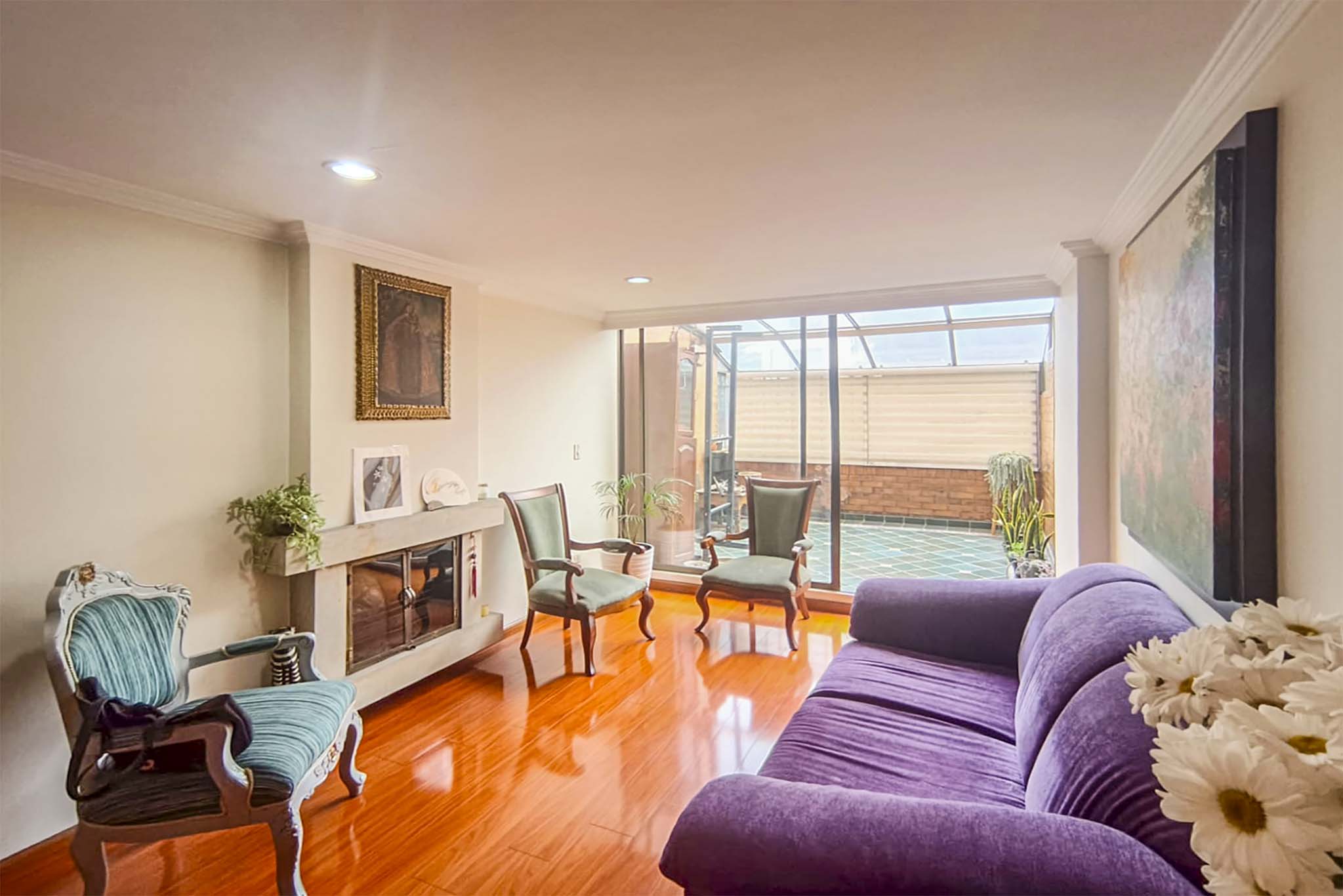 Apartamento con terraza para venta en Niza Calatrava