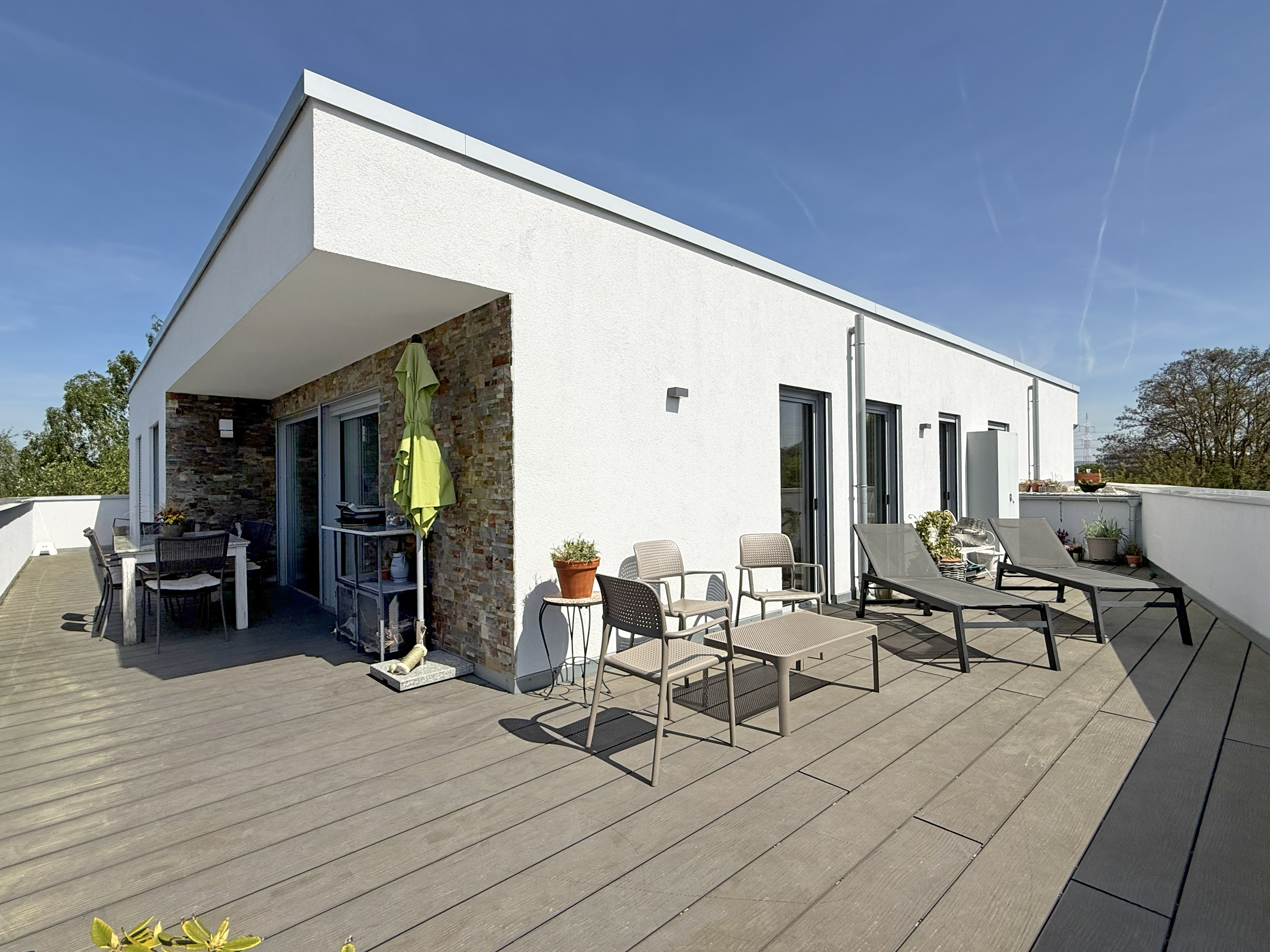 Moderne Penthouse-Wohnung in begehrter Lage