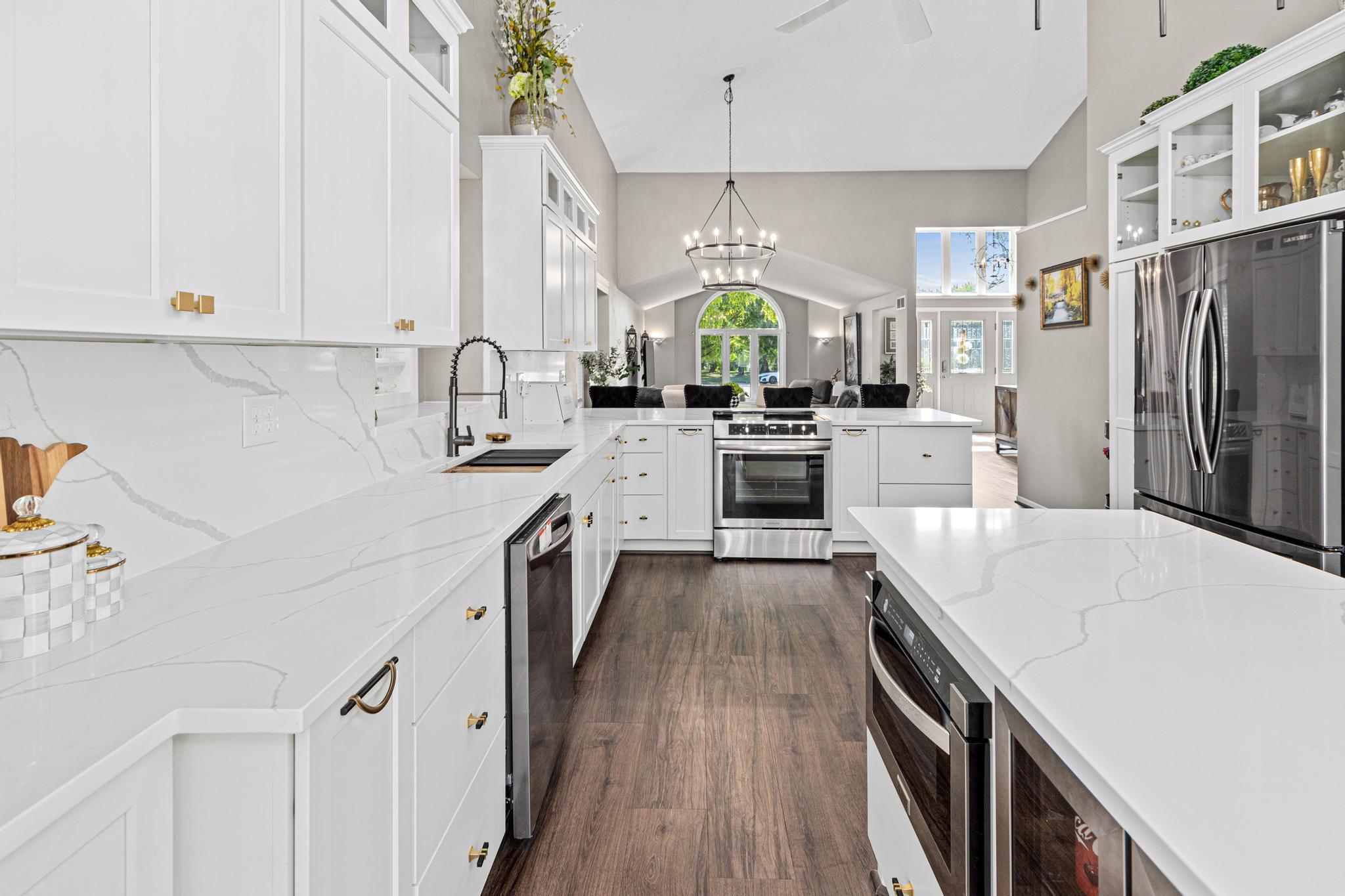 Remodeled 3-Bed Home on .42-Acre Cul-de-Sac Lot