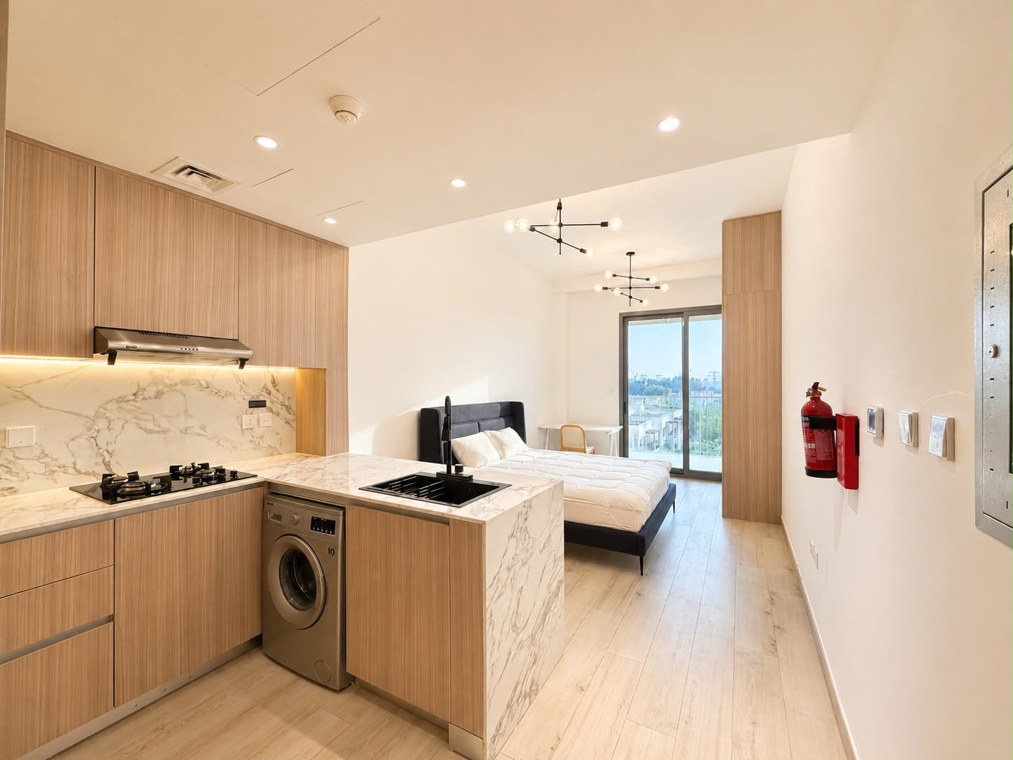 Furnished | Modern | Vacant | Balcony