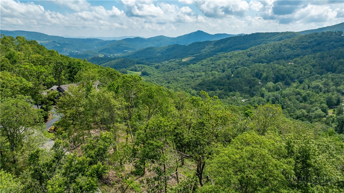 Build your Dream Oasis in Elk River Club!