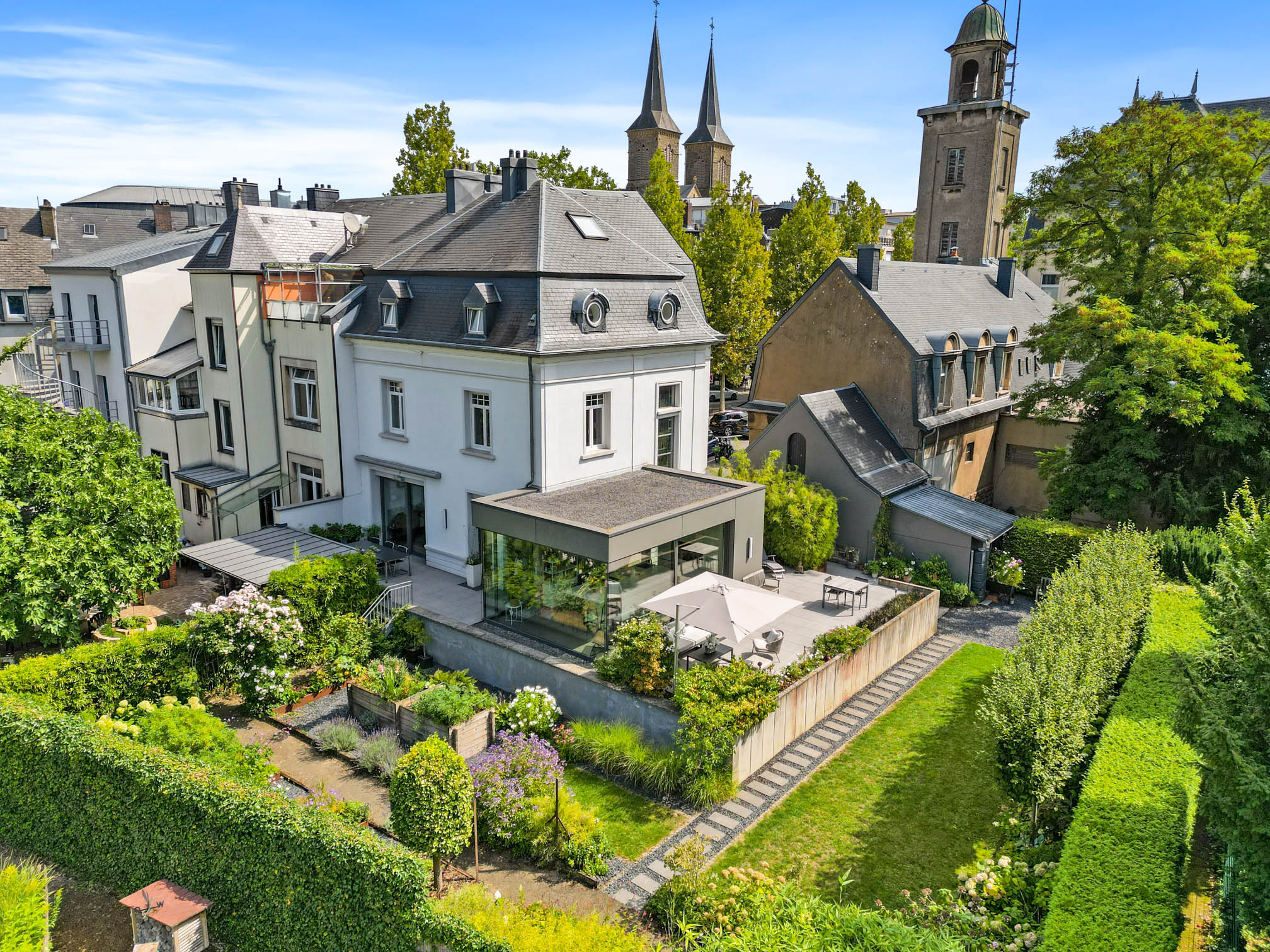Magnificent mansion in the heart of Dudelange