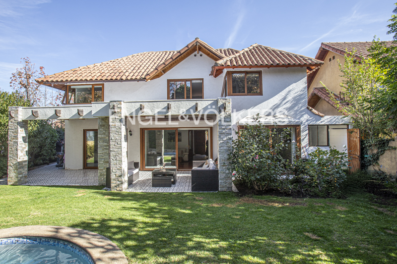 Venta Casa en Condominio San Carlos de Apoquindo