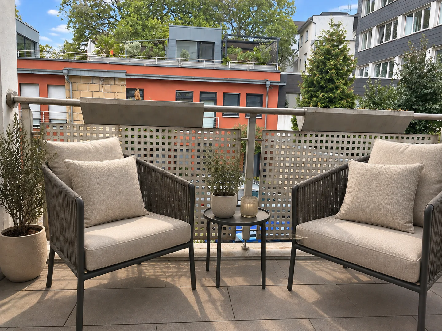 Modernes Wohnen im Wasserviertel – großzügige 3-Zimmer-Wohnung mit Balkon - Photo 4