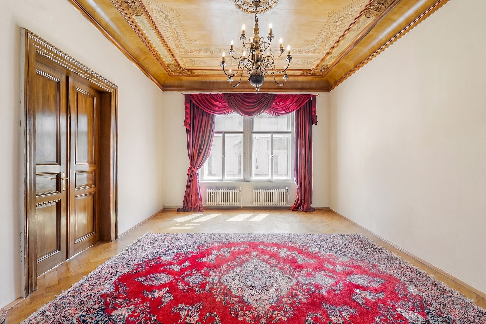 Pronájem bytu 3+1, 126 m² přímo na Staroměstském náměstí