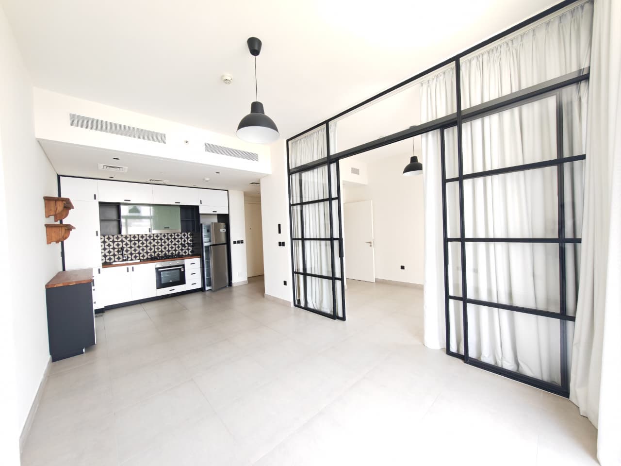 Unfurnished | Prime location | Ready to move in