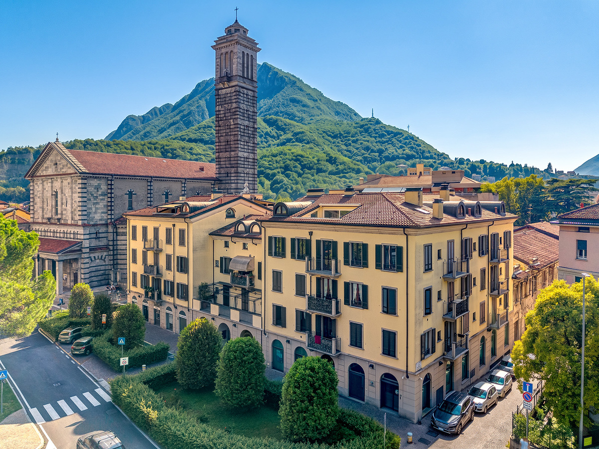 Elegante appartamento nel centro di Lecco a due passi dal lungolago