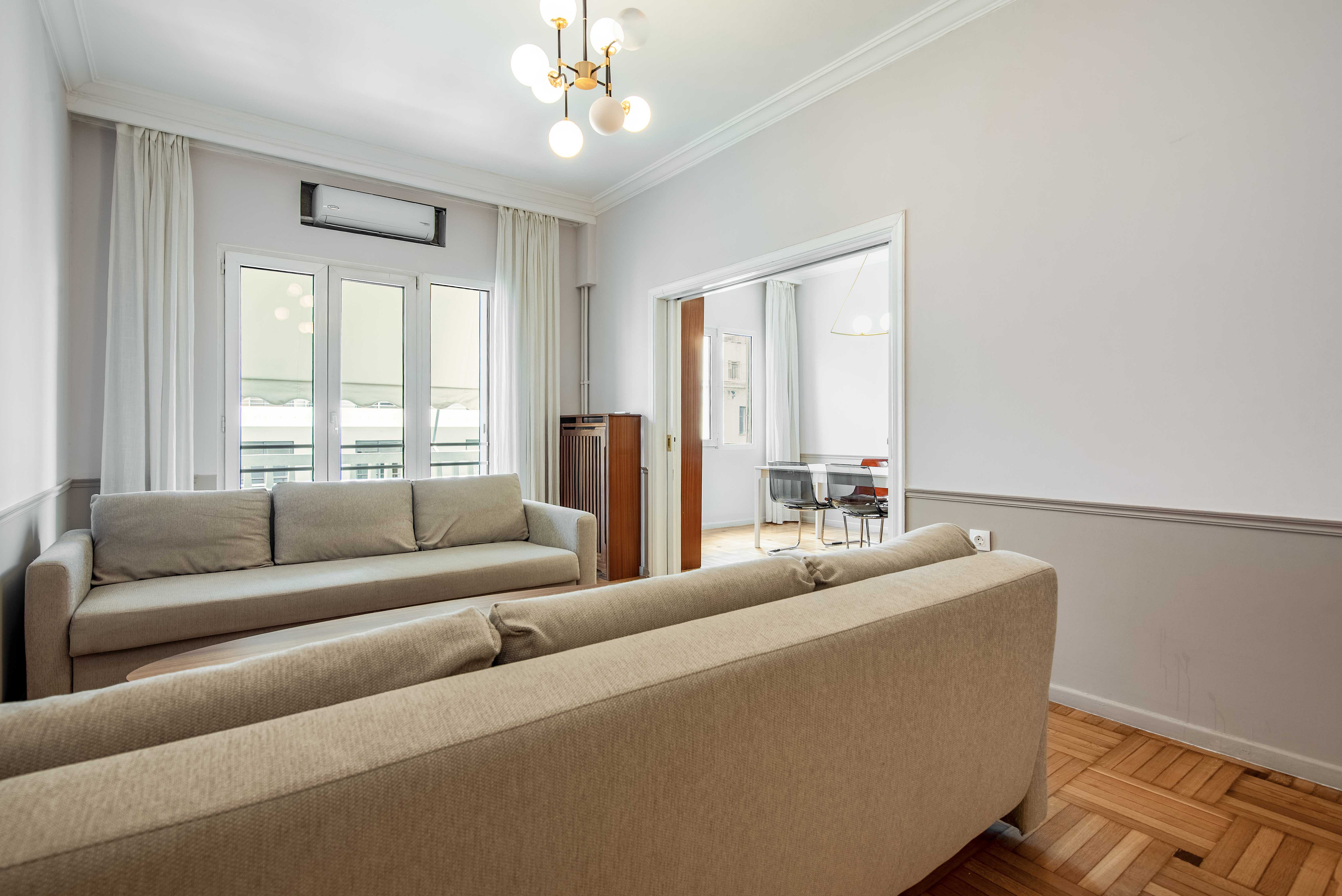 Elegant Athens apartment on Patision Avenue