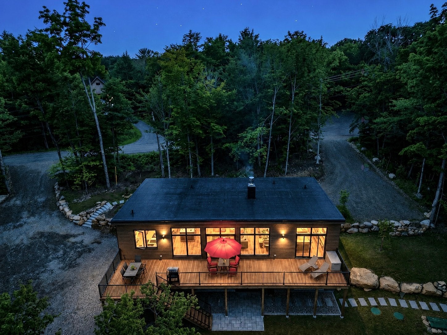 Contemporary Waterfront Residence