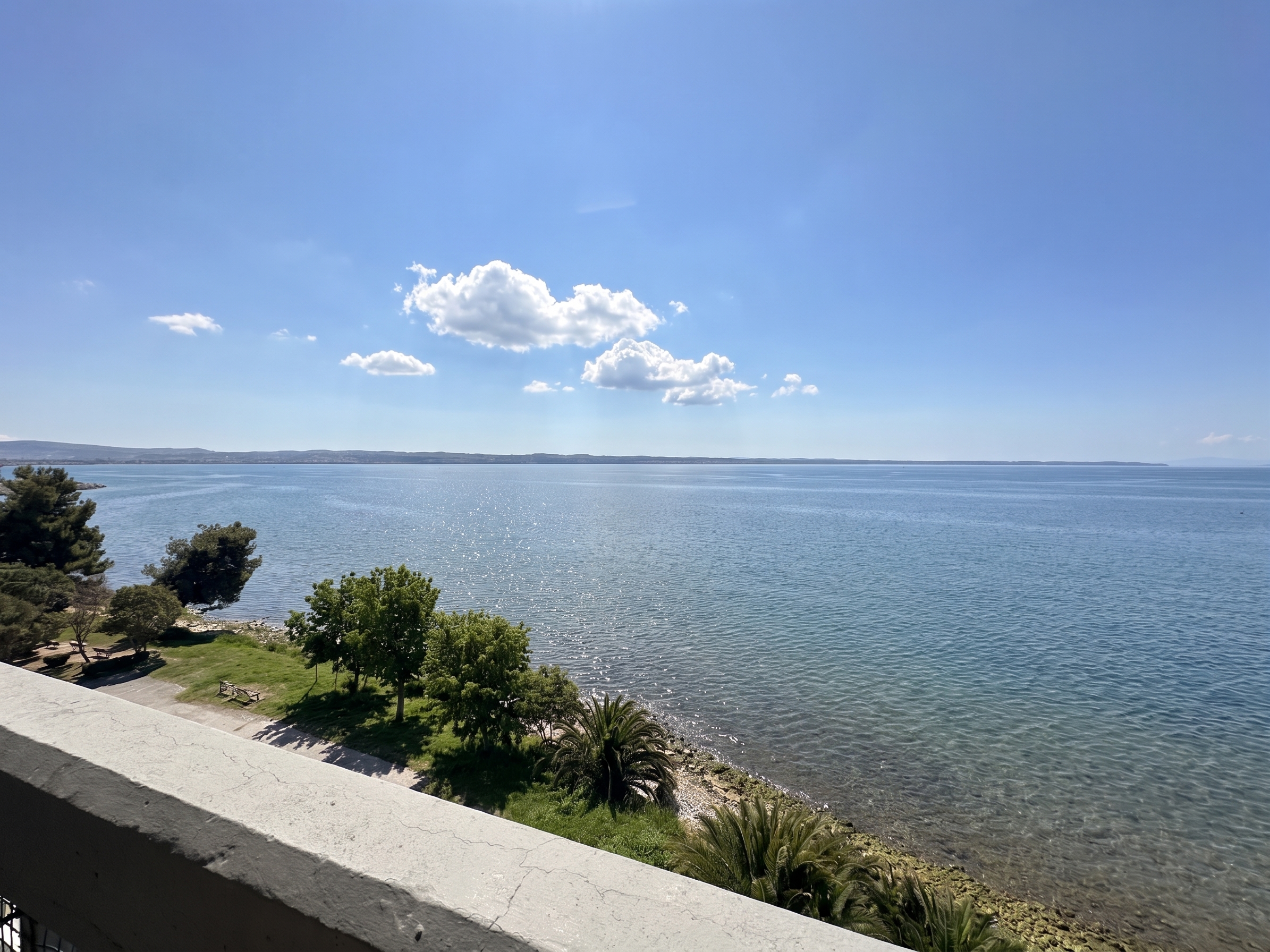 Apartment 104sq.m next to the sea