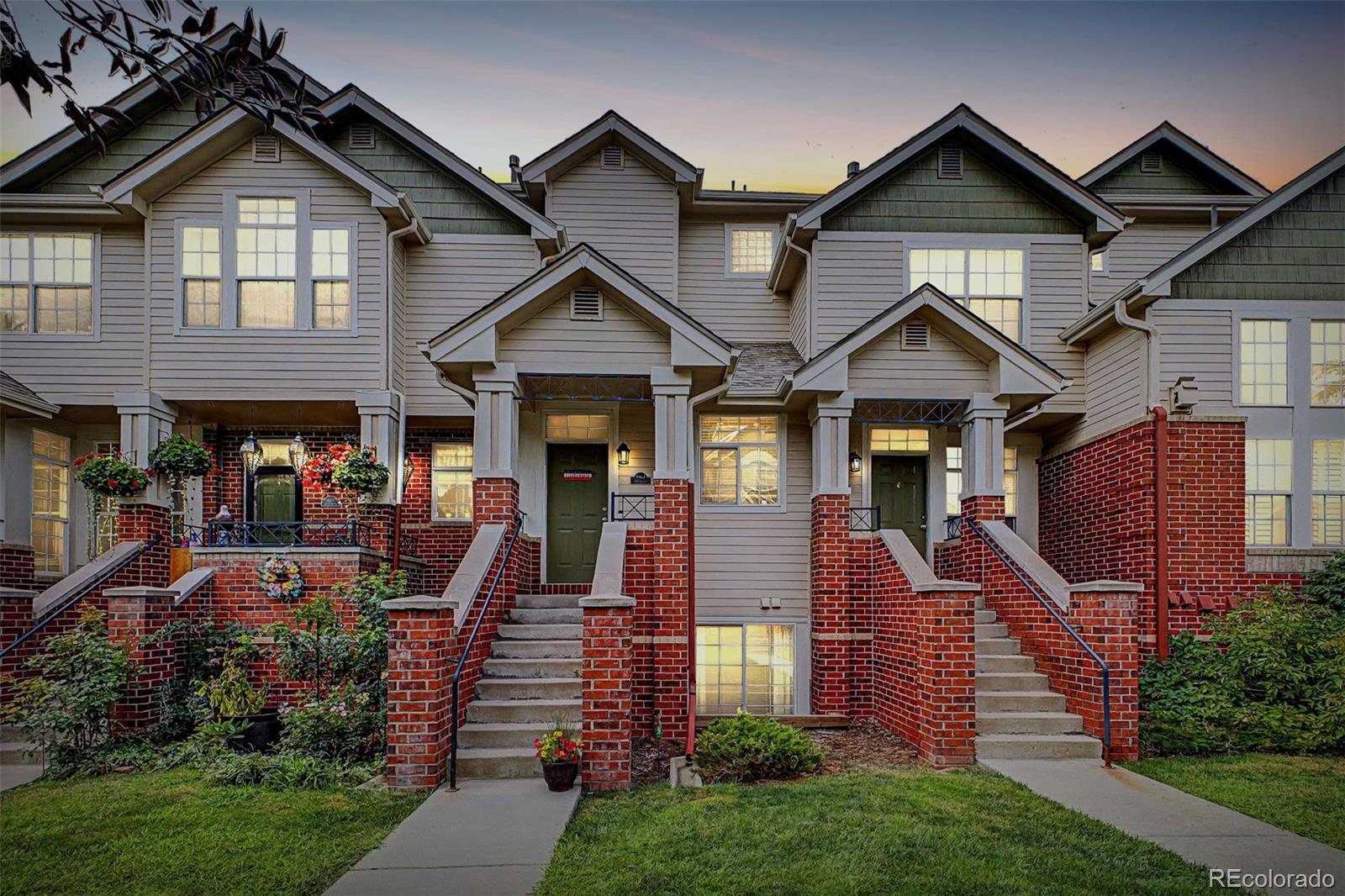 High-End Kensington Living Below Market Price