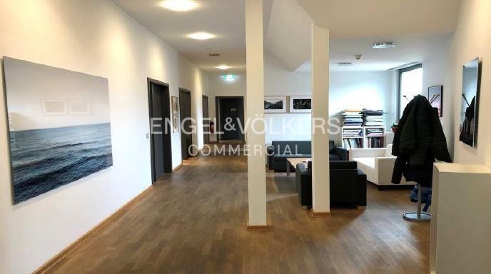 Hochwertige Bürofläche in Mitte sucht Mieter