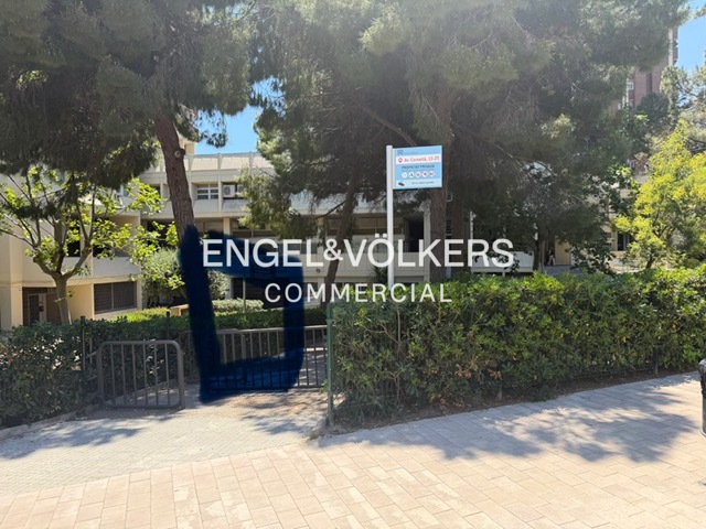 Oportunidad de oficinas en avenida cornella
