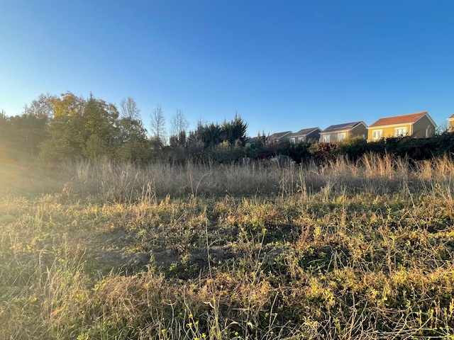 Venta de parcela en Nos, San Bernardo