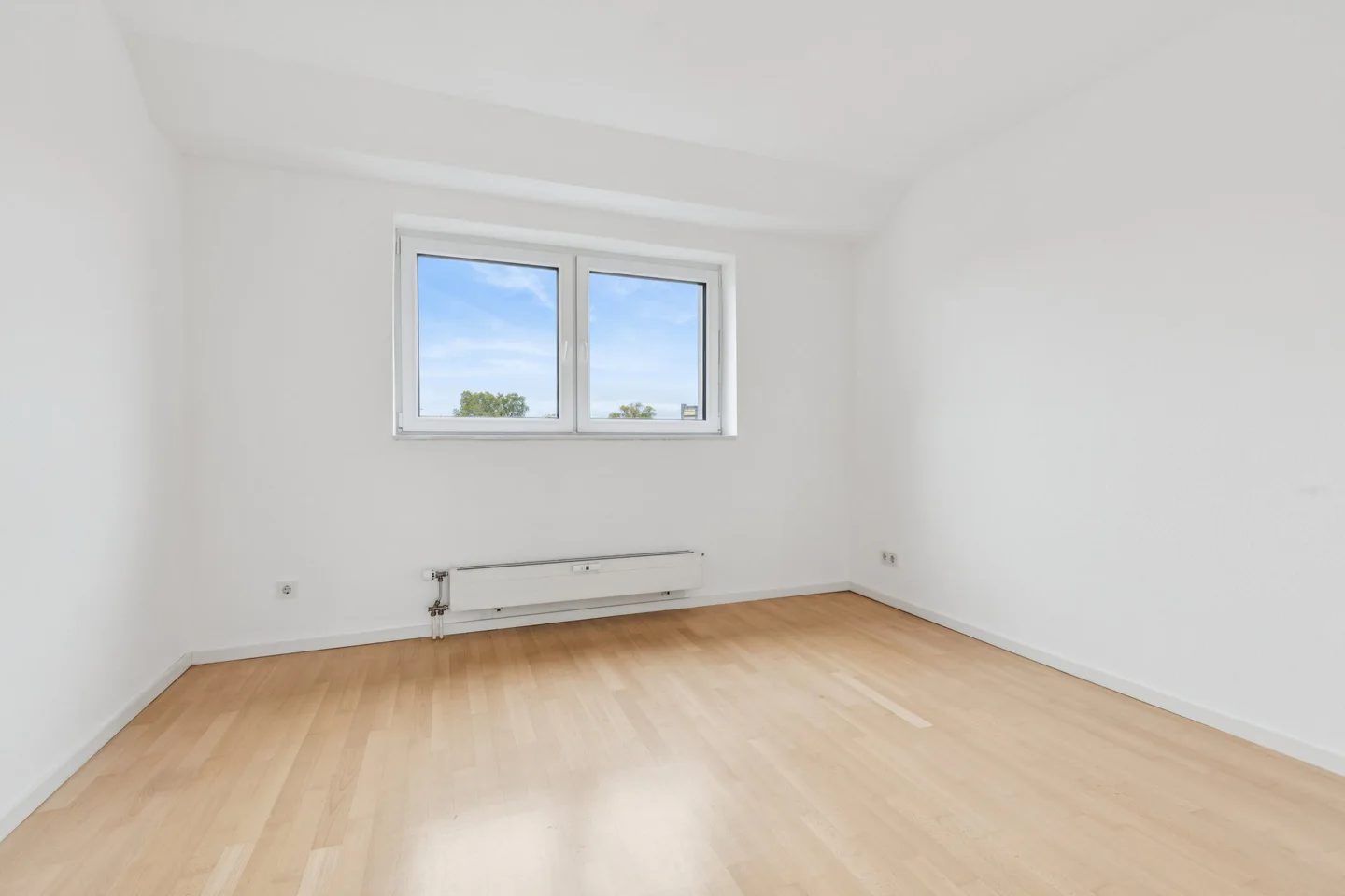 Lichtdurchflutete Maisonette mit großzügigem Balkon in begehrter Lage von Köln-Lindenthal - Foto 2