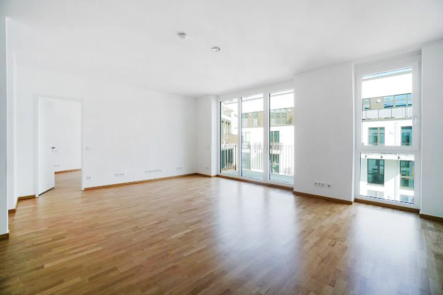 Wohnen im Herzen von Berlin - Modernes Refugium mit hochwertiger Ausstattung - Photo 1